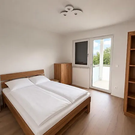 Elegant House With Garden Near Vienna Vakantiehuis Kottingbrunn